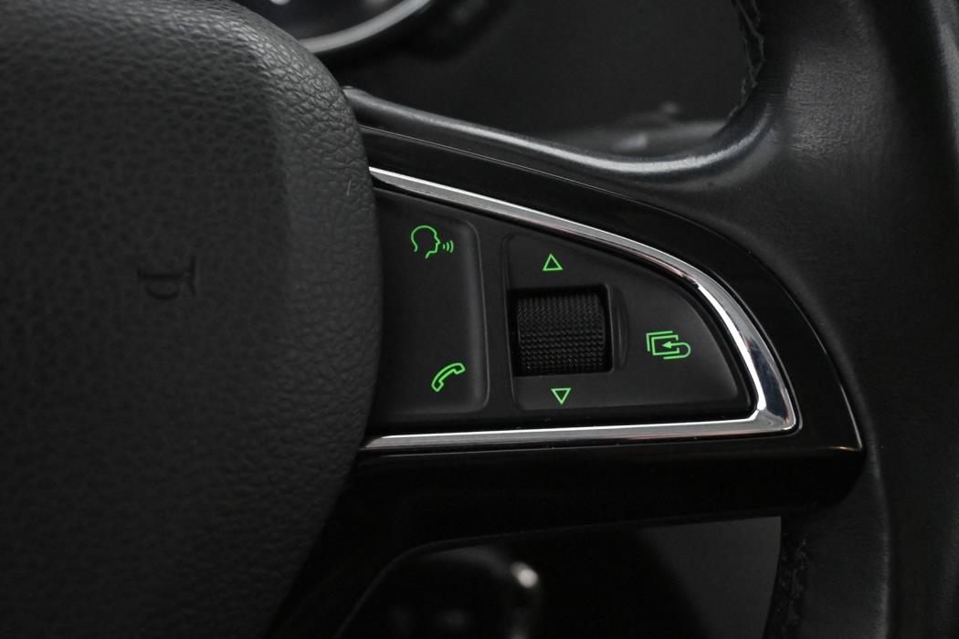 SKODA Yeti 2015