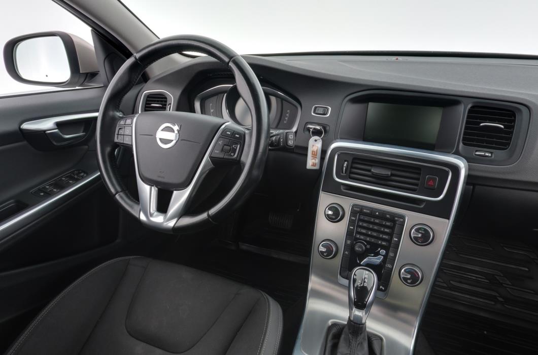 VOLVO V60 2014