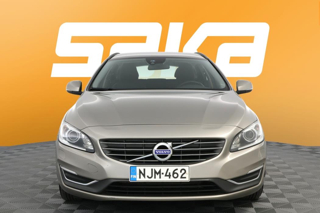 VOLVO V60 2014