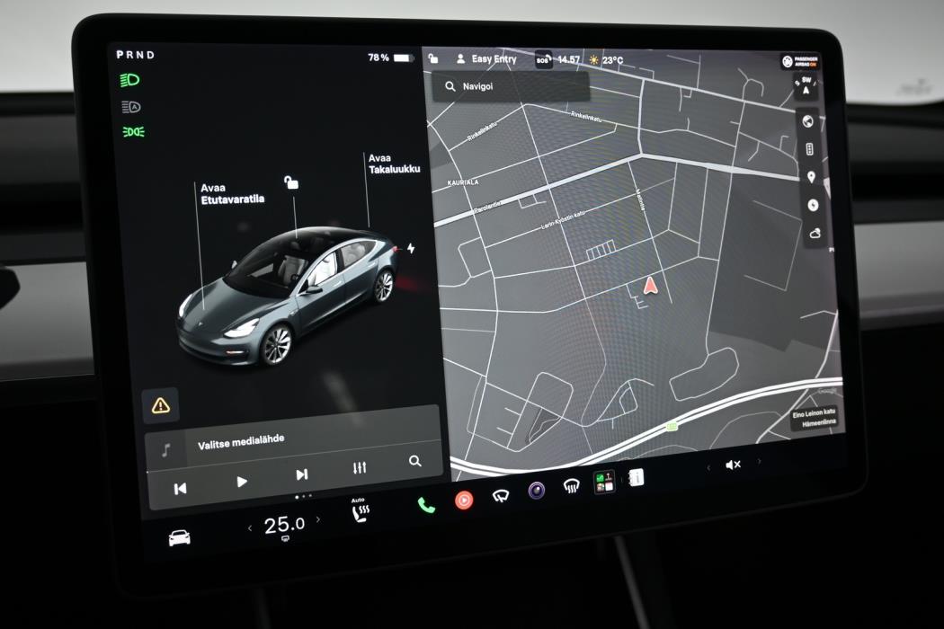 TESLA Model 3 2020