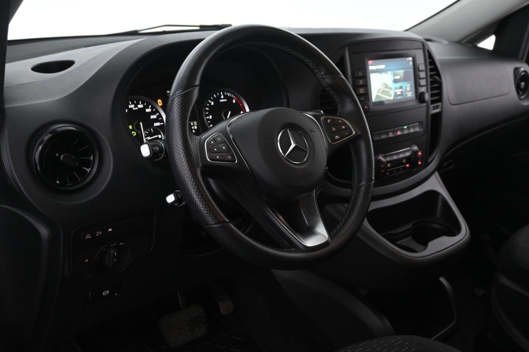 MERCEDES-BENZ Vito 2021