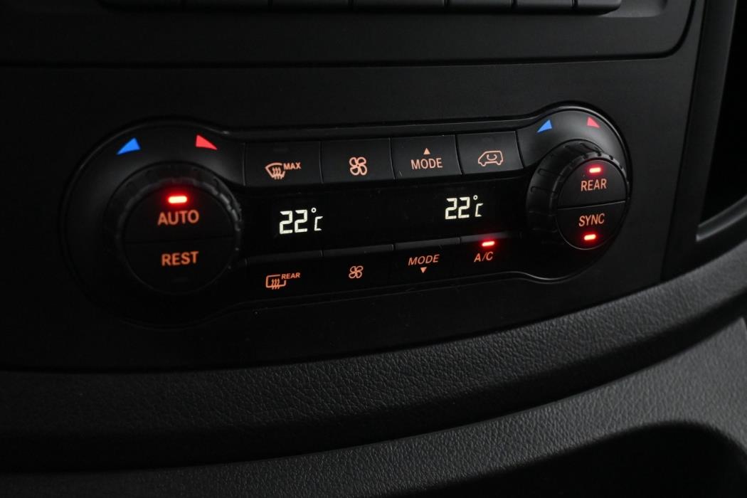 MERCEDES-BENZ Vito 2021