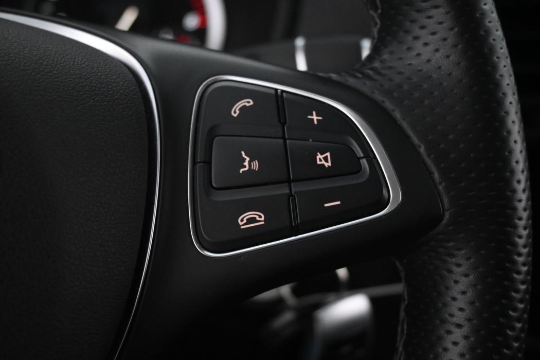 MERCEDES-BENZ Vito 2021