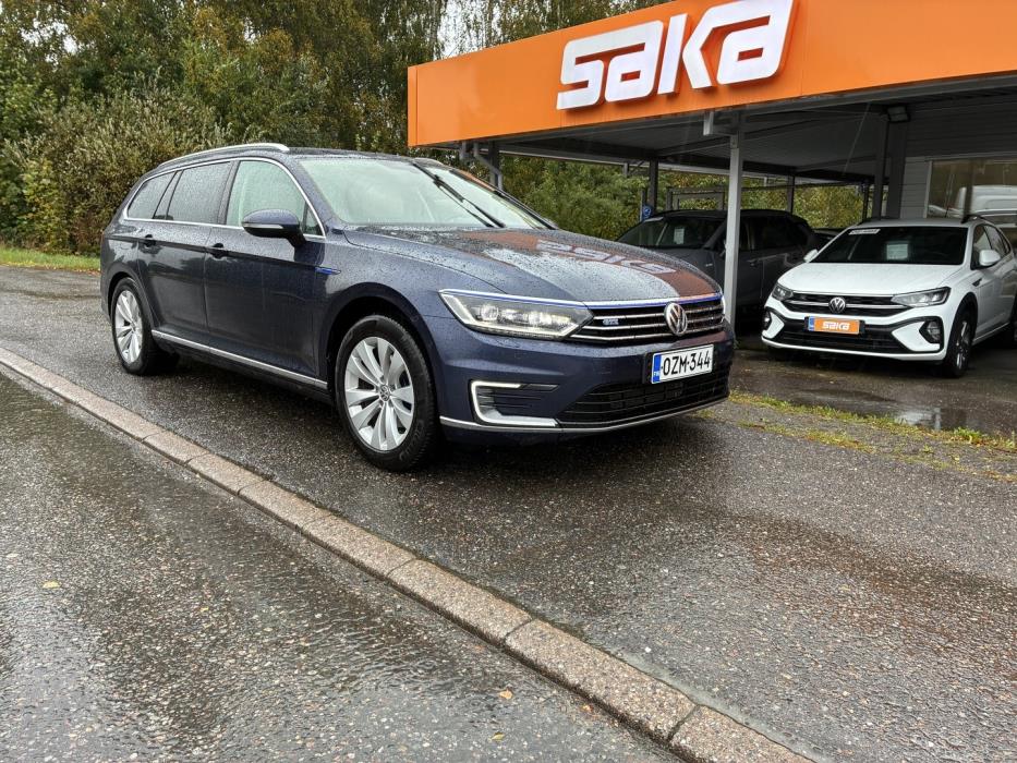 VOLKSWAGEN Passat 2017