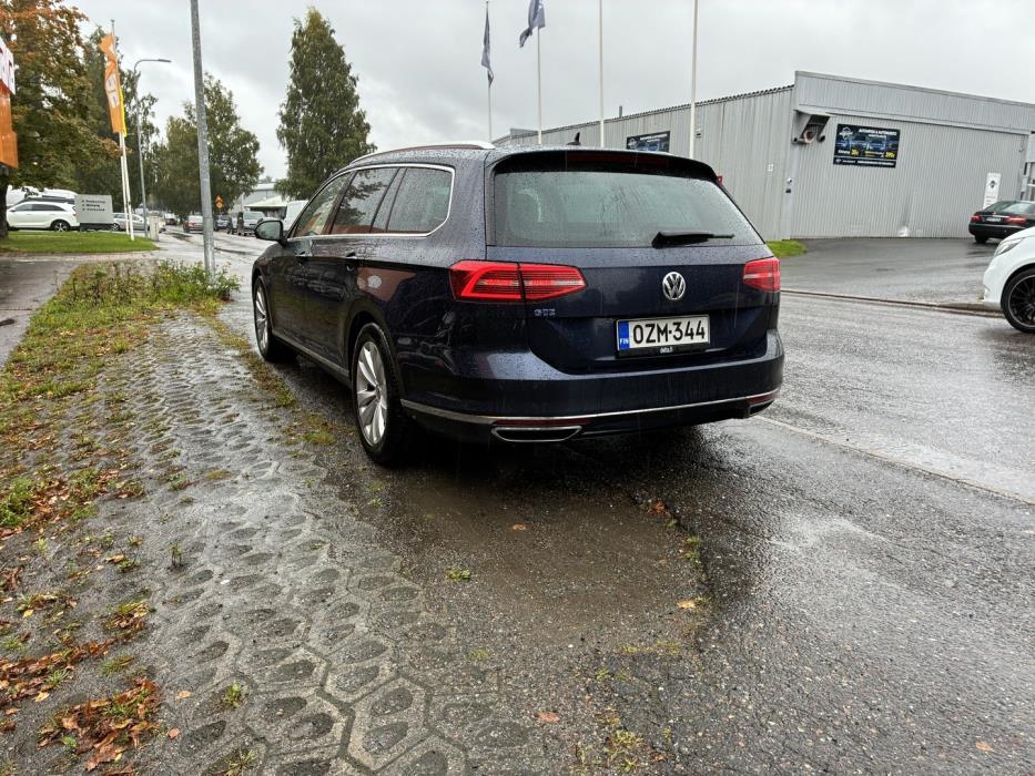 VOLKSWAGEN Passat 2017