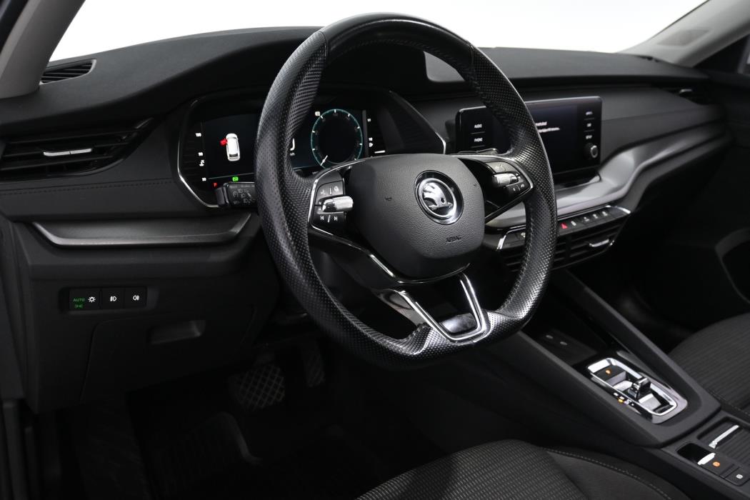 SKODA Octavia 2021