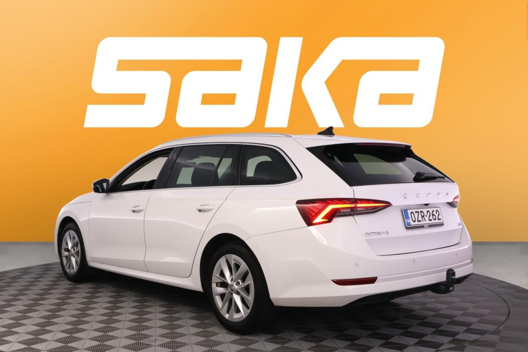 SKODA Octavia 2021