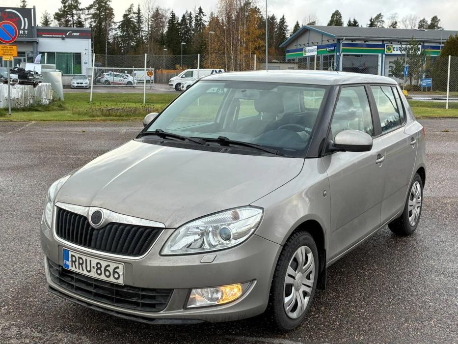 SKODA Fabia 2013