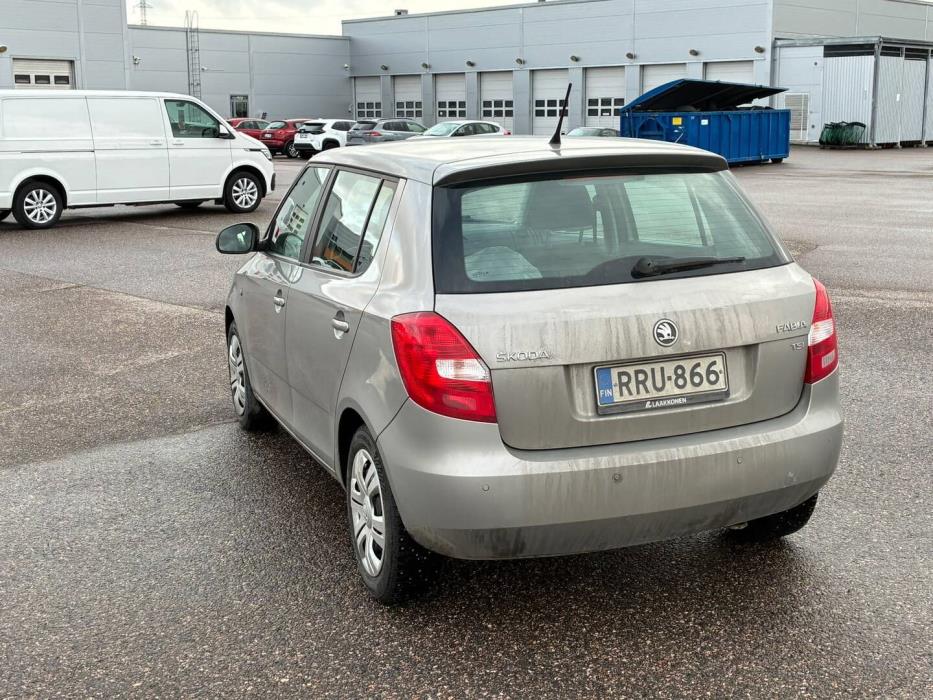 SKODA Fabia 2013