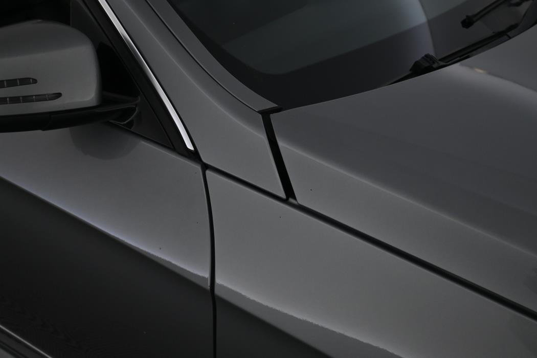 MERCEDES-BENZ E 2010