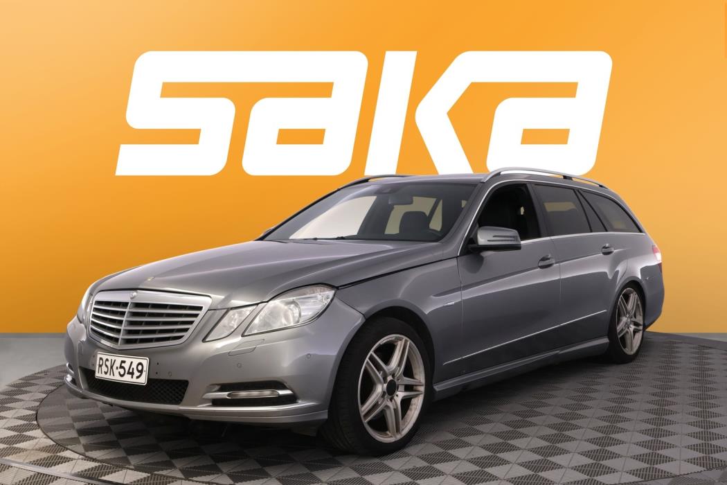 MERCEDES-BENZ E 2010