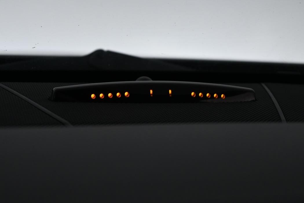 MERCEDES-BENZ E 2010