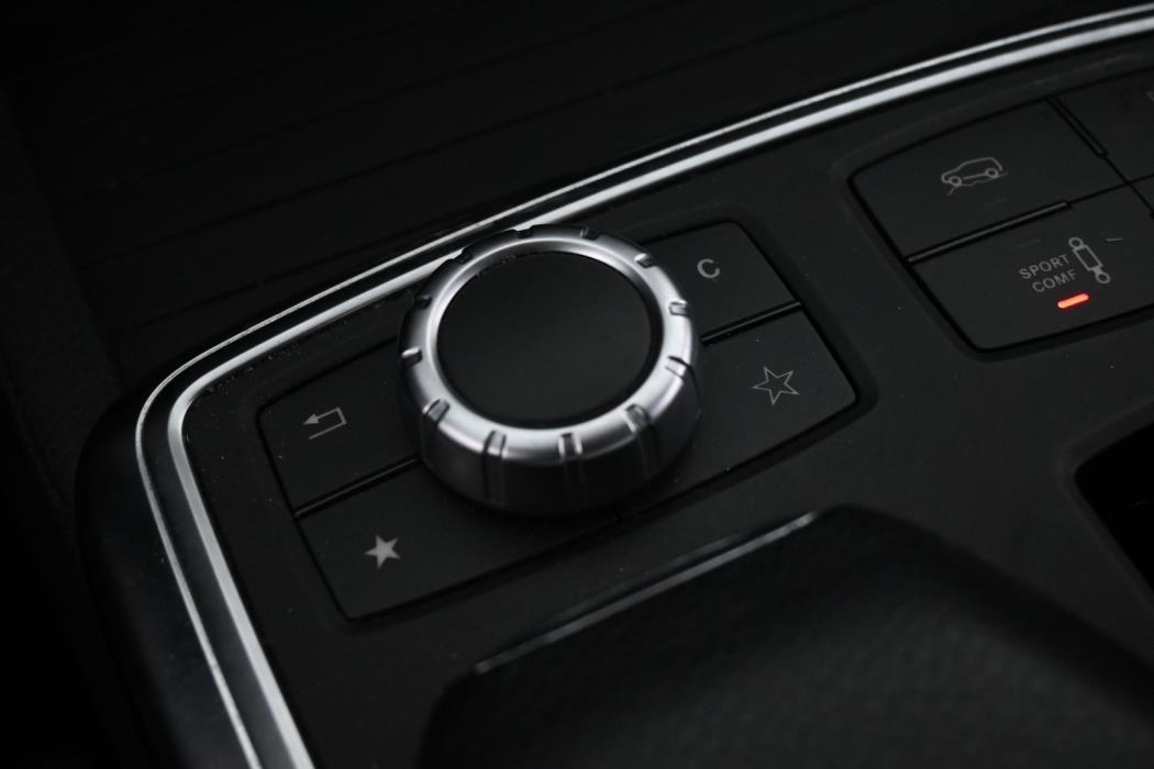 MERCEDES-BENZ ML 2012