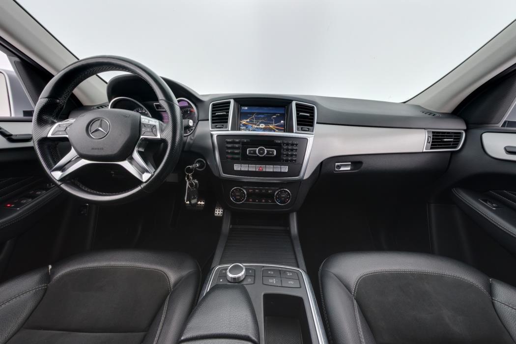 MERCEDES-BENZ ML 2012