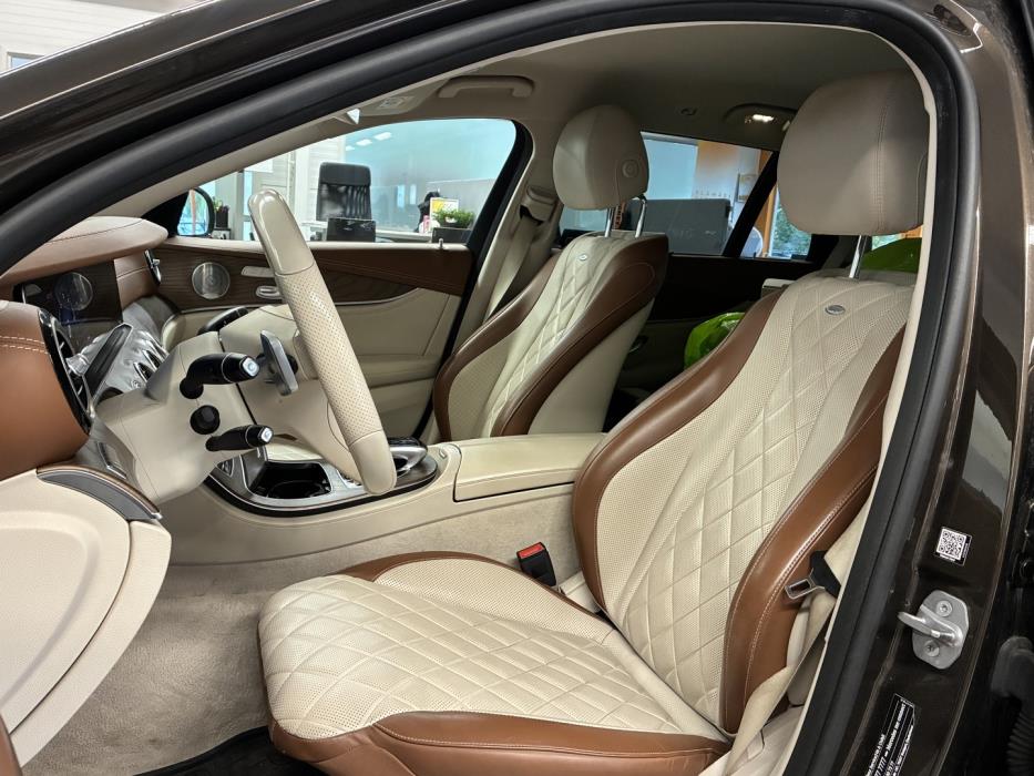 MERCEDES-BENZ E 2018