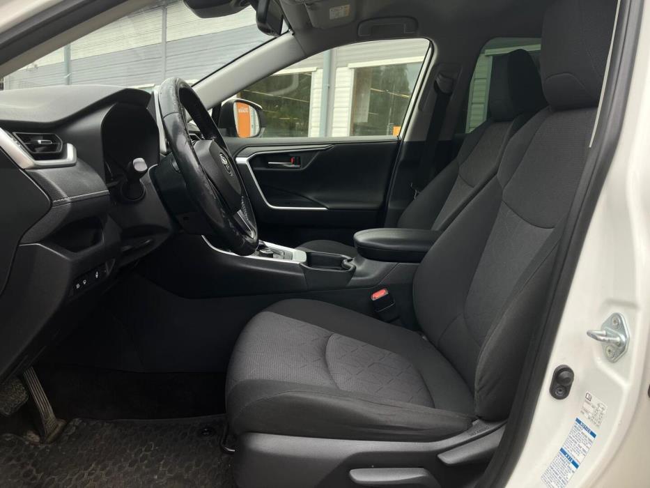 TOYOTA RAV4 2019
