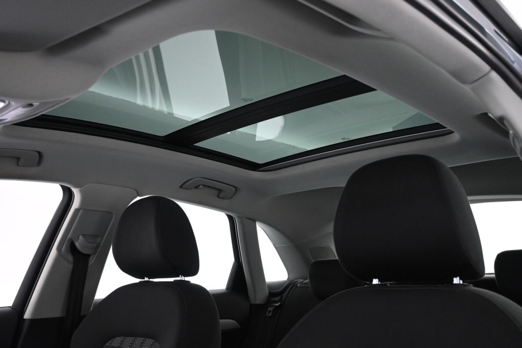 AUDI Q3 2012