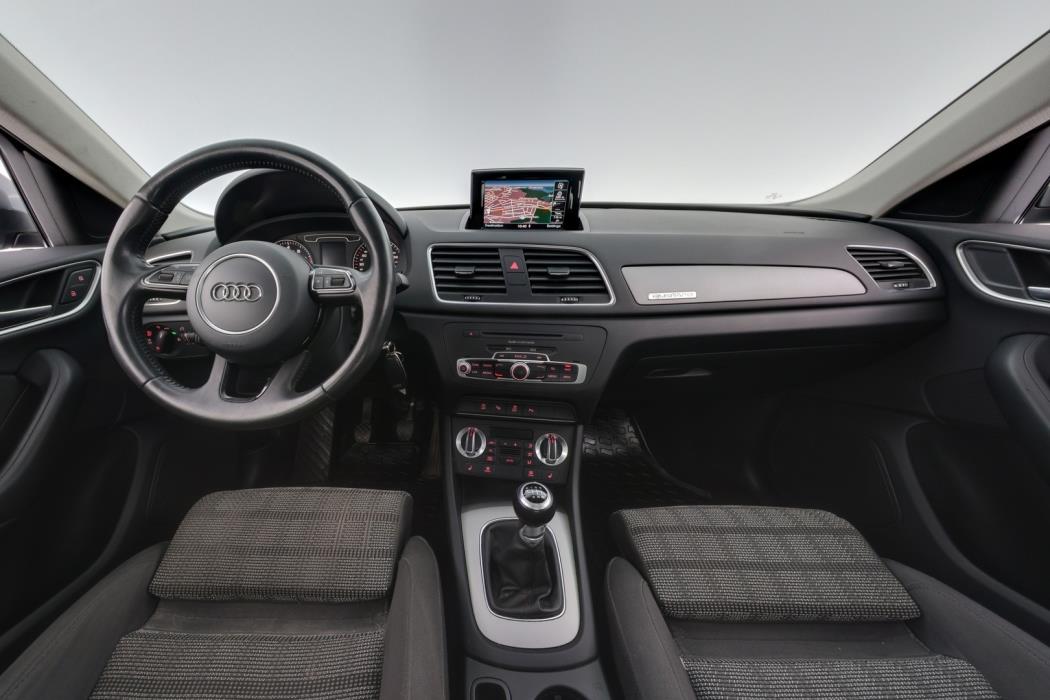 AUDI Q3 2012