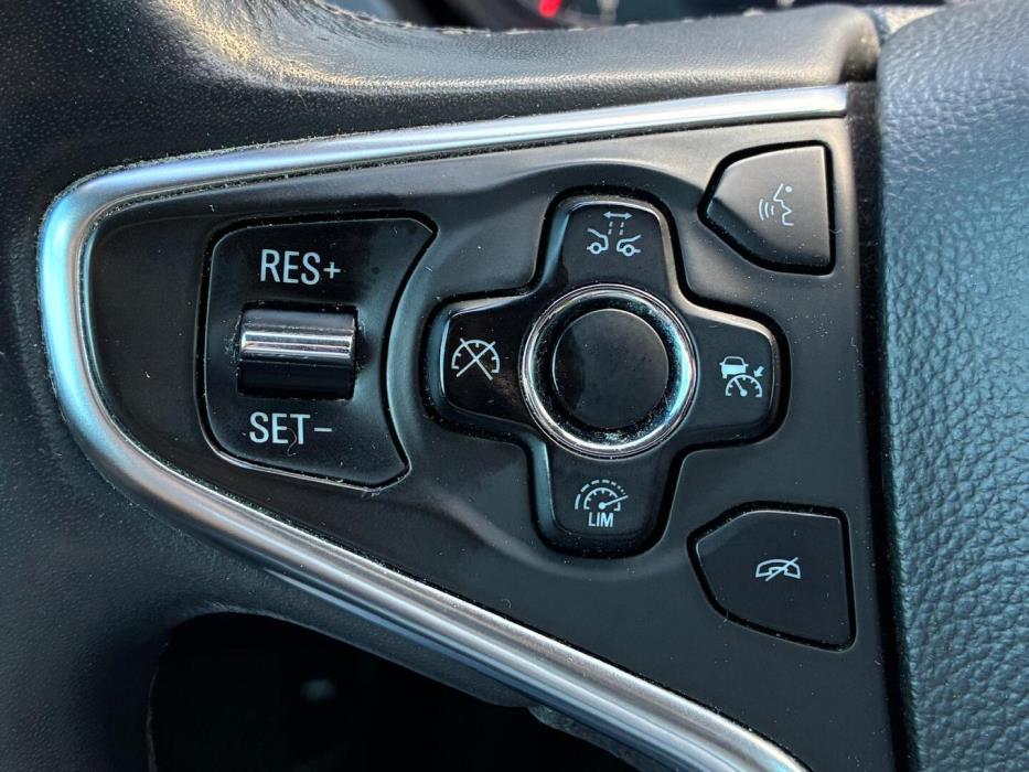 OPEL Insignia 2015