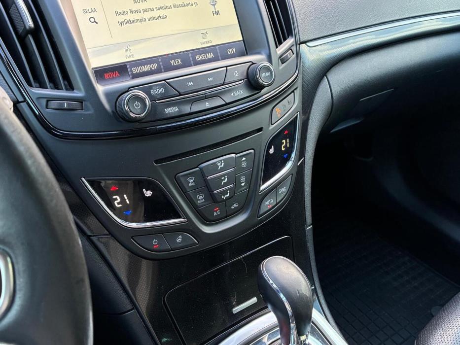 OPEL Insignia 2015