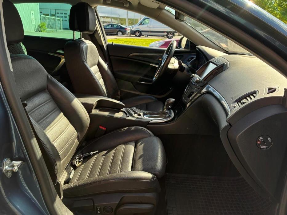 OPEL Insignia 2015