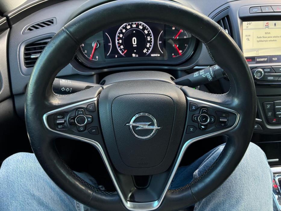 OPEL Insignia 2015