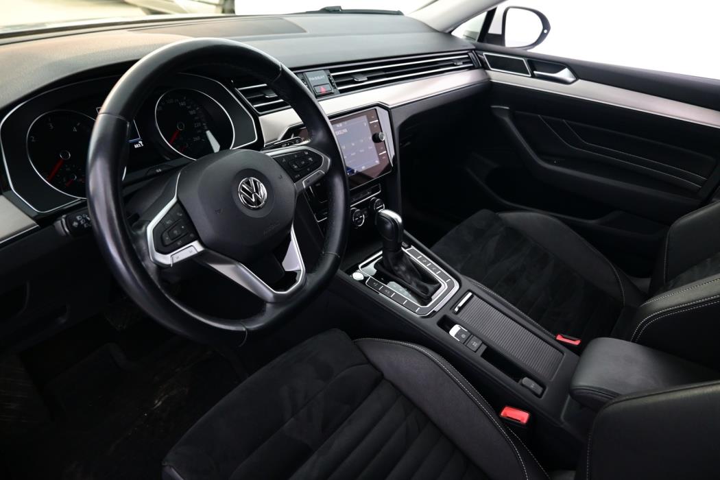 VOLKSWAGEN Passat 2020