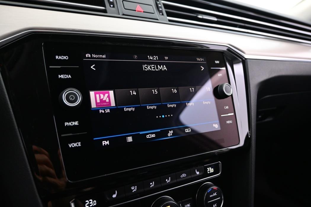 VOLKSWAGEN Passat 2020