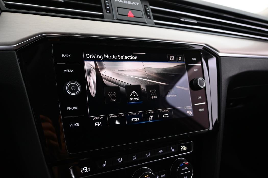 VOLKSWAGEN Passat 2020