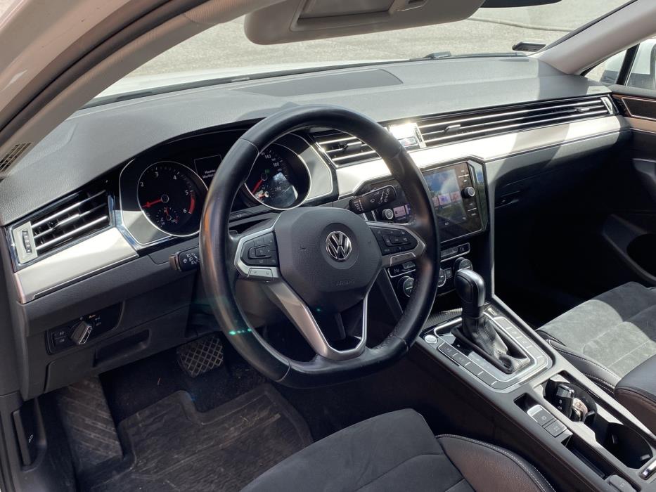 VOLKSWAGEN Passat 2020