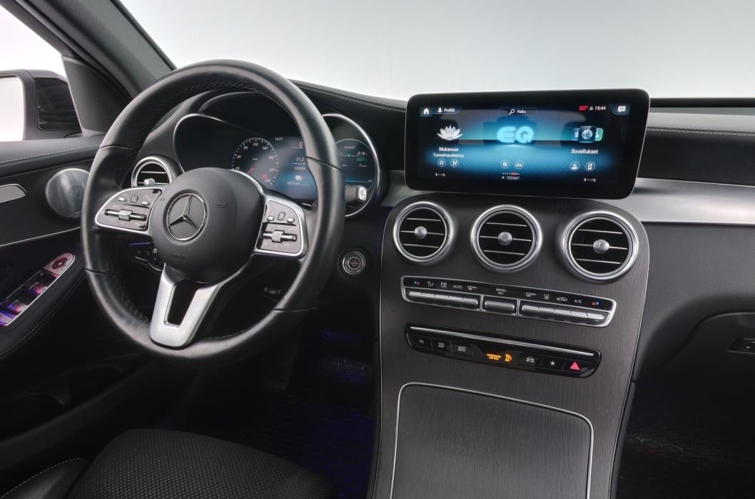 MERCEDES-BENZ GLC 2020