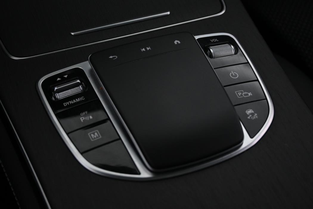 MERCEDES-BENZ GLC 2020