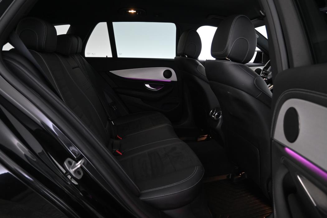 MERCEDES-BENZ E 2021