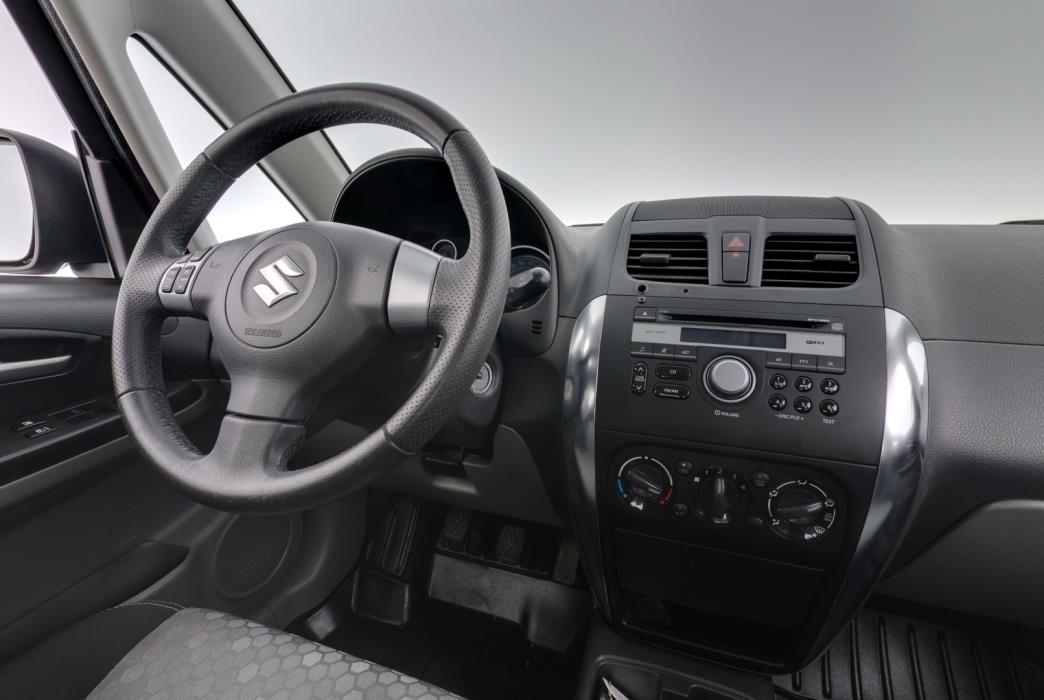 SUZUKI SX4 2013