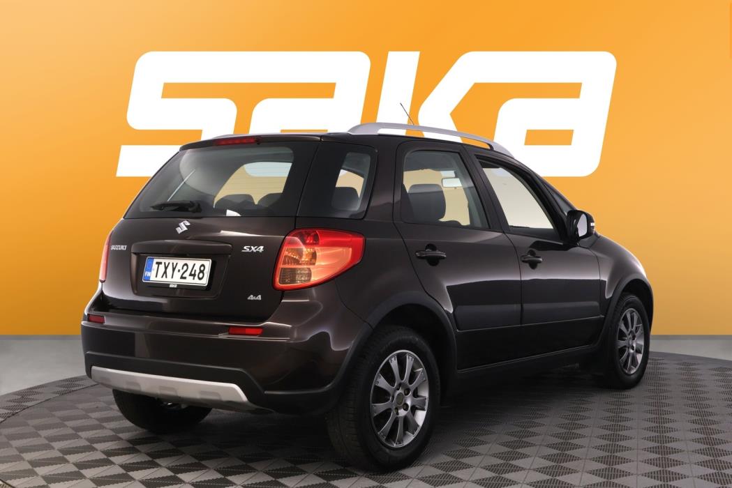 SUZUKI SX4 2013
