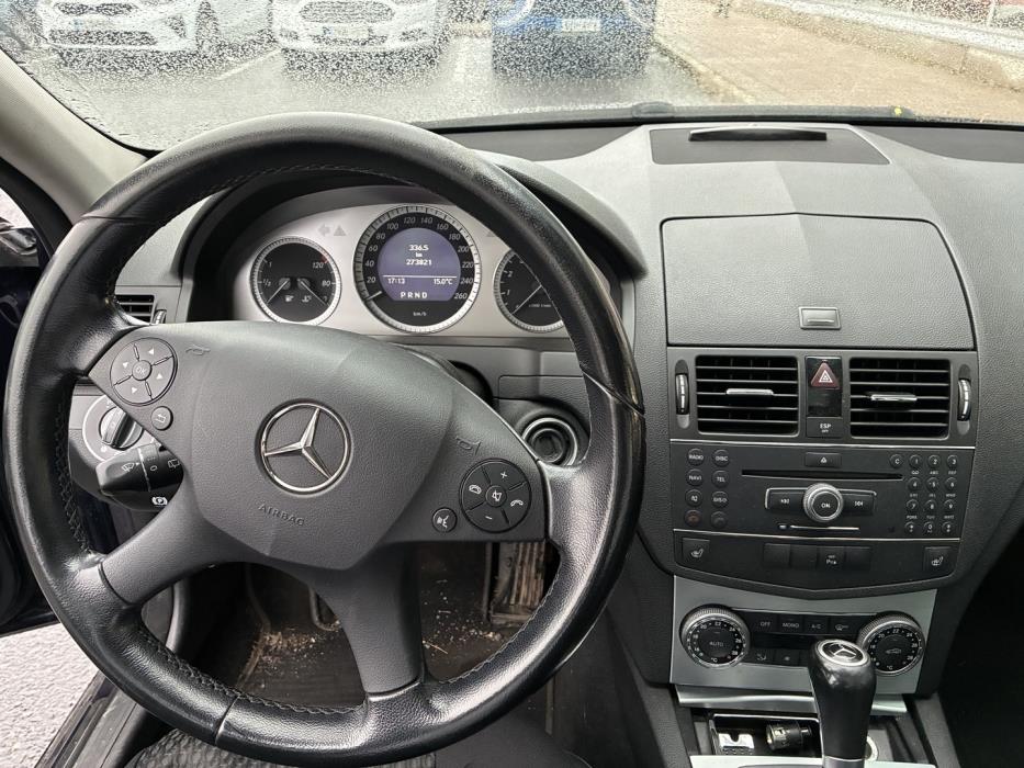 MERCEDES-BENZ C 2009