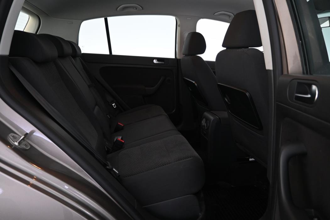 VOLKSWAGEN Golf Plus 2012