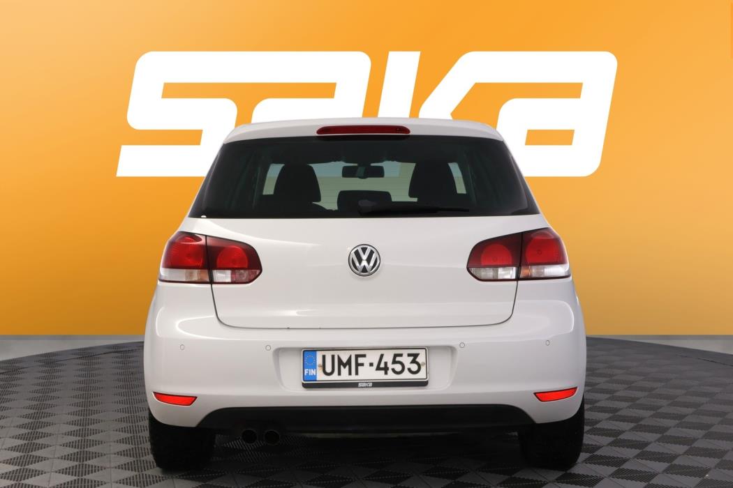 VOLKSWAGEN Golf 2011