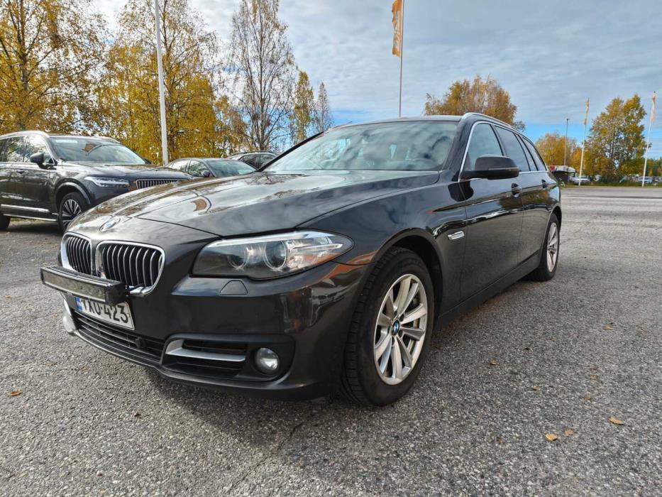 BMW 520 2015