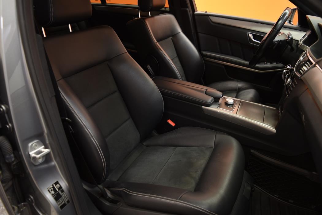MERCEDES-BENZ E 2012