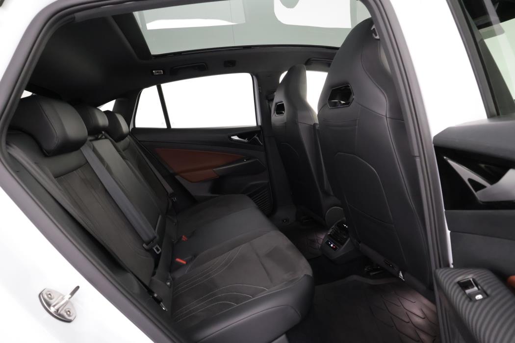 VOLKSWAGEN ID.5 2022