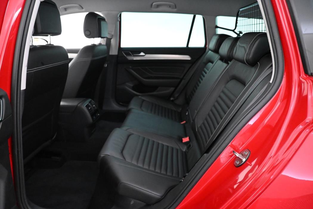 VOLKSWAGEN Passat 2021