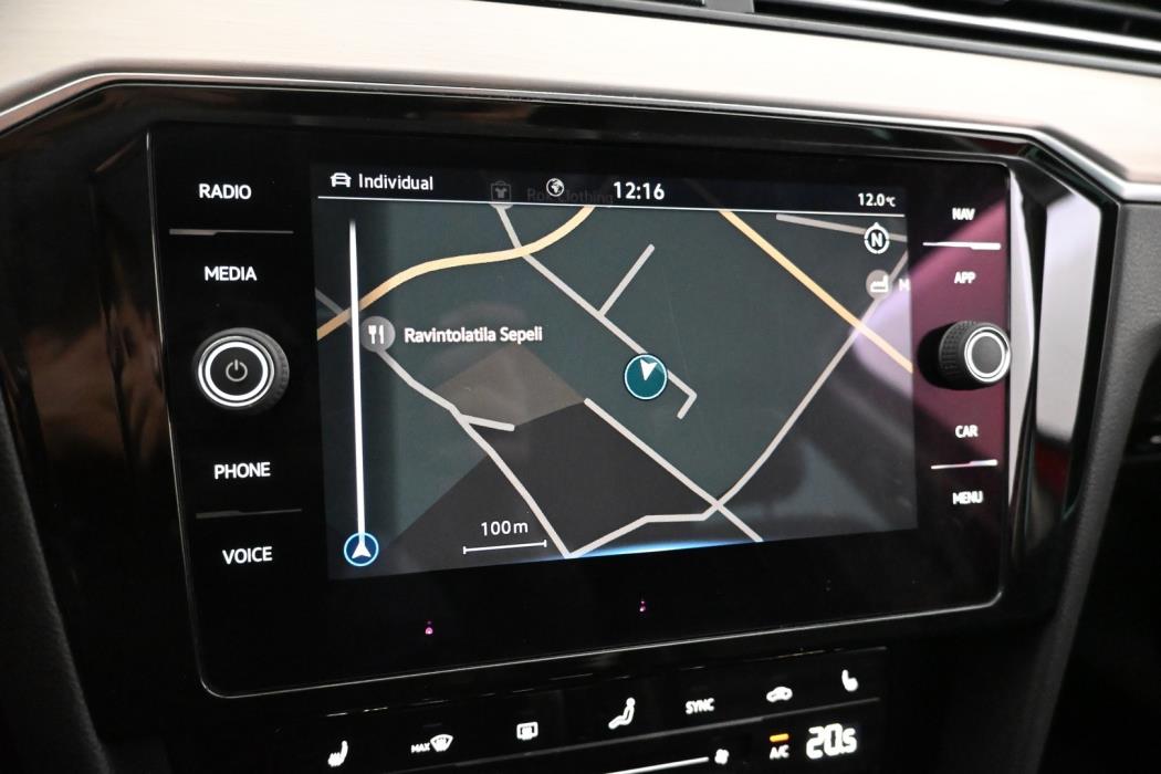 VOLKSWAGEN Passat 2021