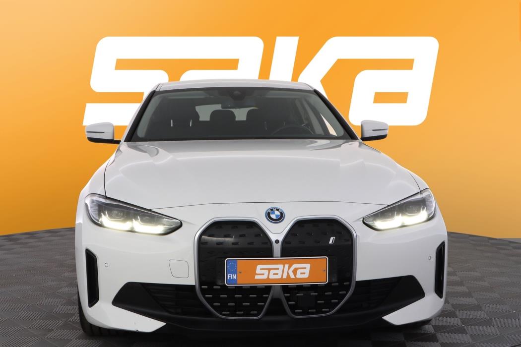 BMW i4 2024