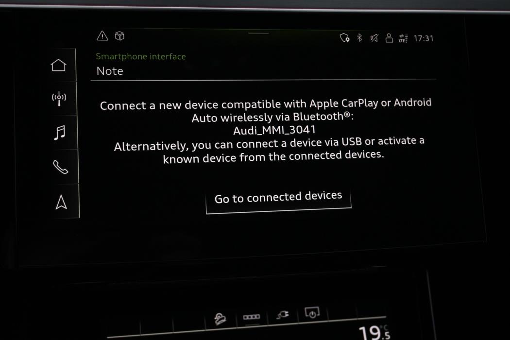 AUDI e-tron 2023