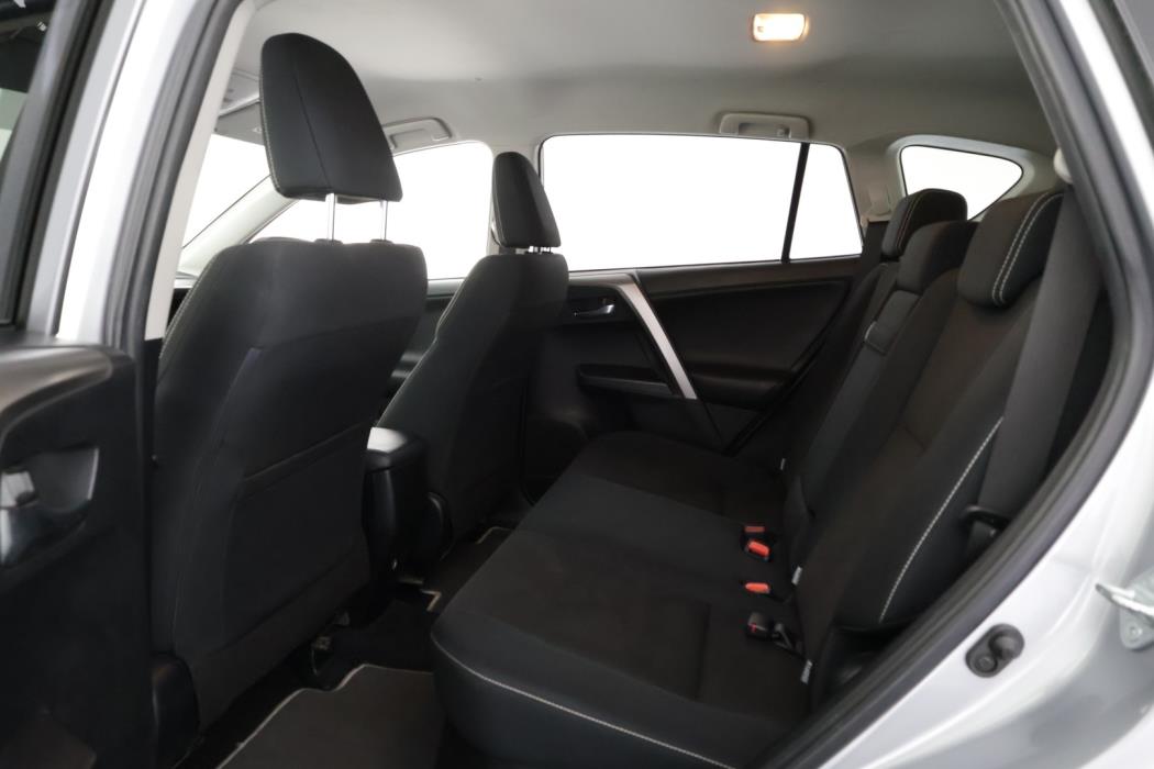 TOYOTA RAV4 2017