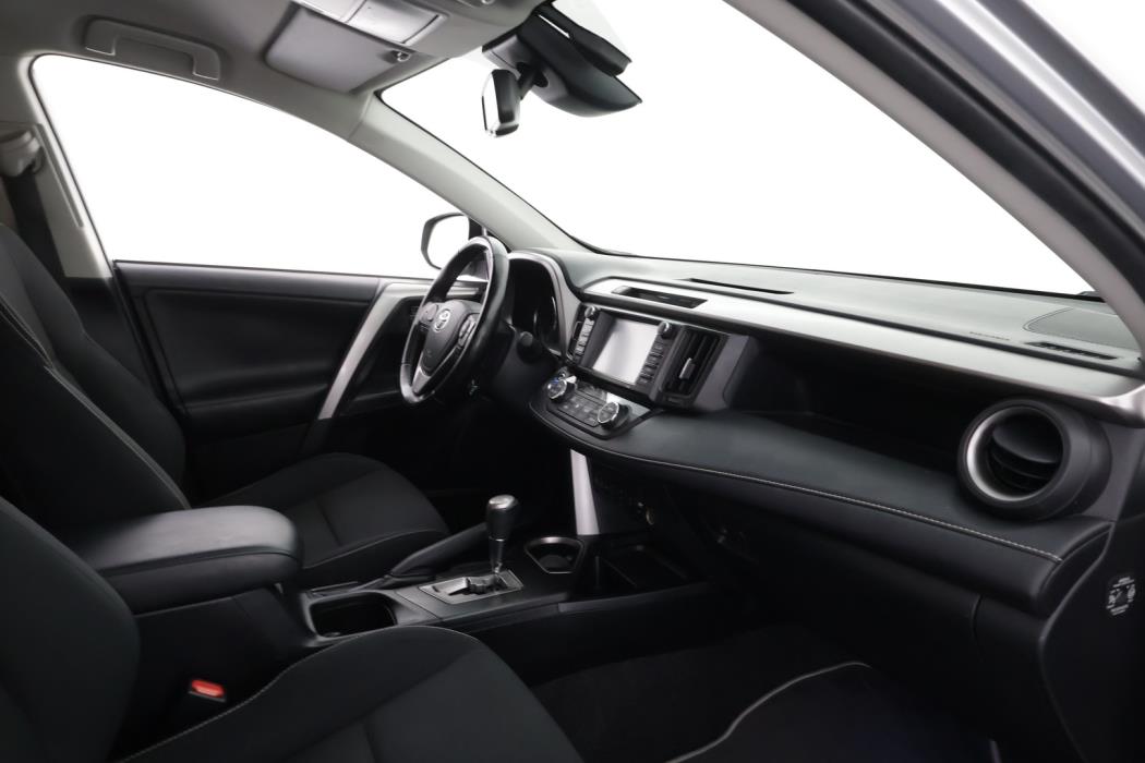 TOYOTA RAV4 2017