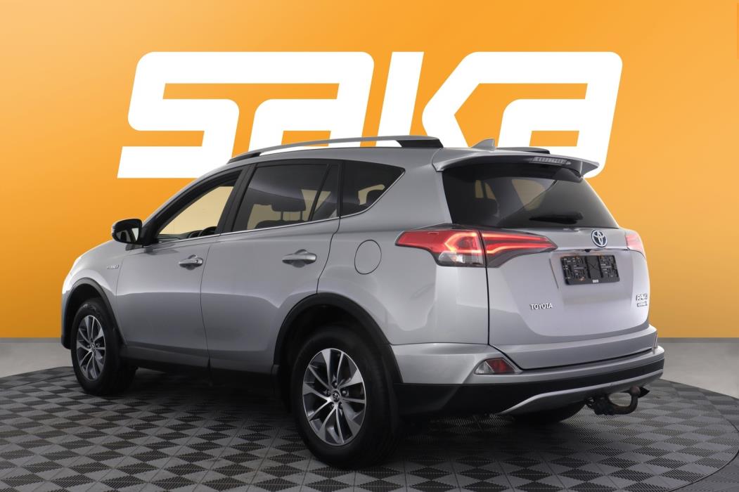 TOYOTA RAV4 2017