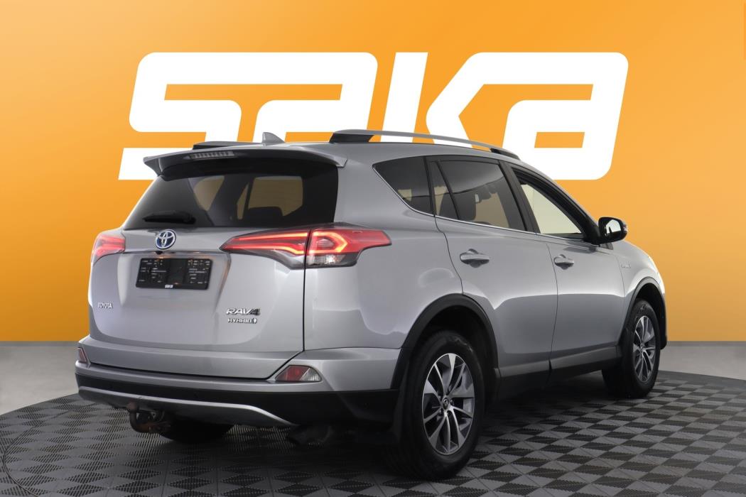 TOYOTA RAV4 2017