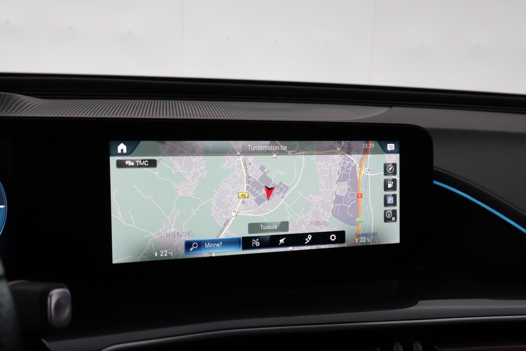 MERCEDES-BENZ EQC 2021